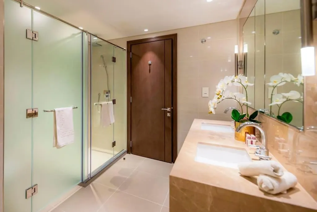 First Class Penthouse With Full Burj Khalifa And Fountain View Apartment Dubai
